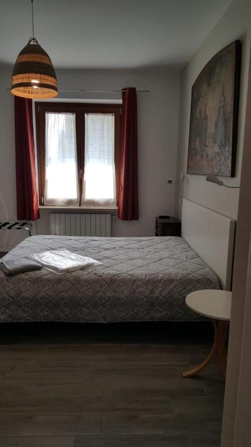 Santa Caterina Apartment Crema Luaran gambar